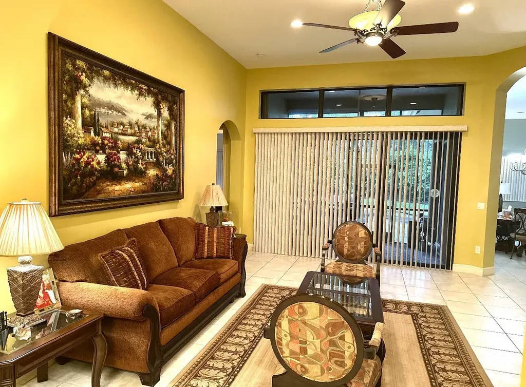 8041 E Via Grande Boynton Beach FL 33437