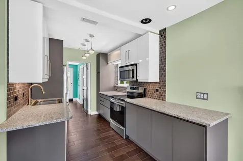 1300 SW 31st Street Fort Lauderdale FL 33315