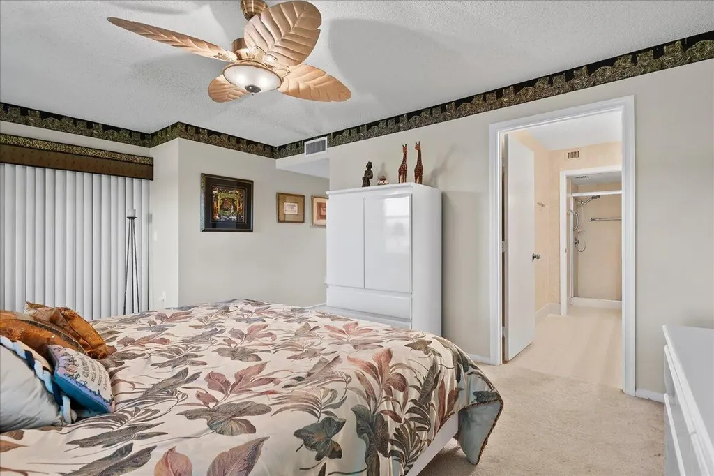 9927 Seacrest Circle Boynton Beach FL 33437