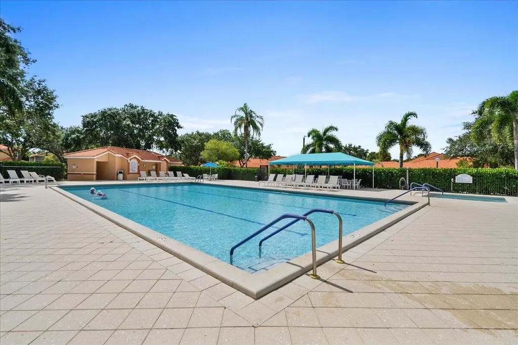 9927 Seacrest Circle Boynton Beach FL 33437