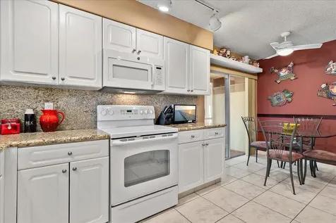9927 Seacrest Circle Boynton Beach FL 33437