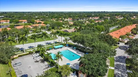 9927 Seacrest Circle Boynton Beach FL 33437