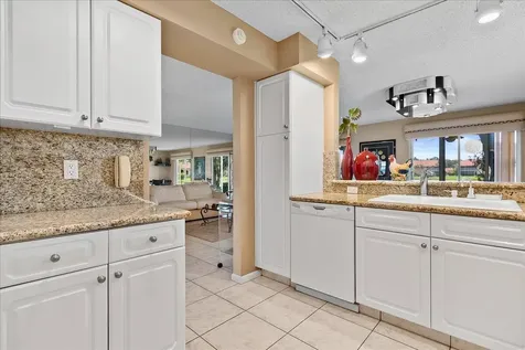 9927 Seacrest Circle Boynton Beach FL 33437