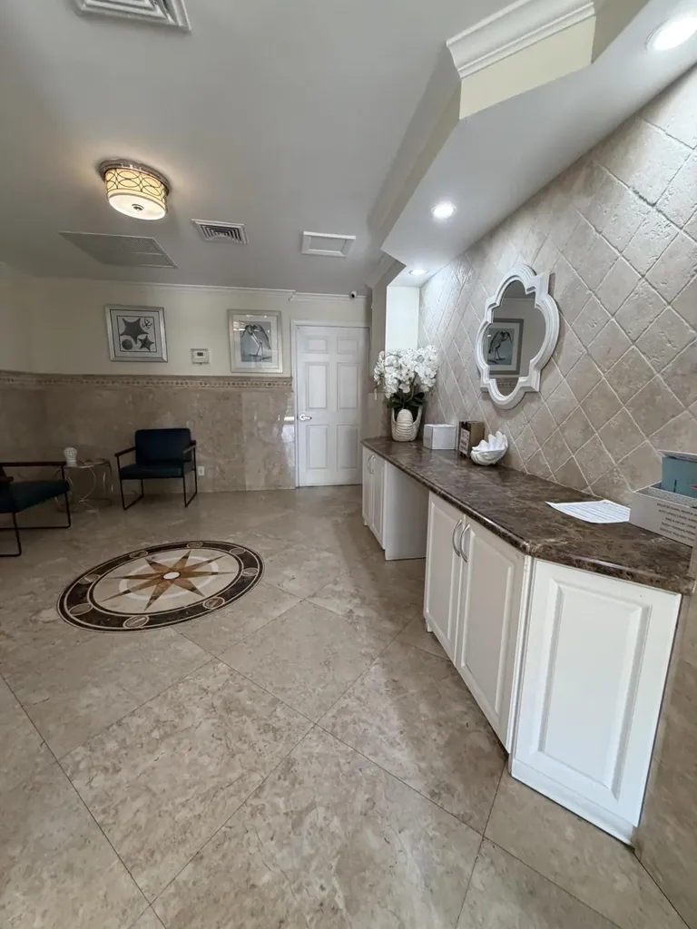 1160 Hillsboro Mile Hillsboro Beach FL 33062