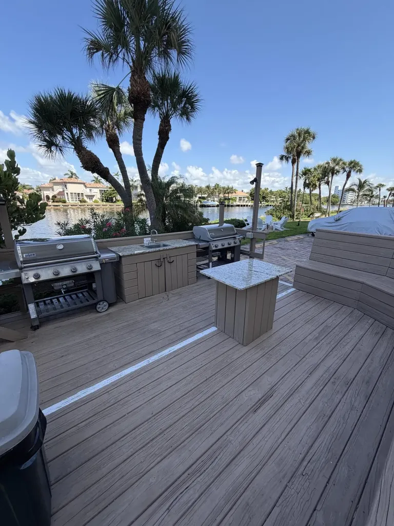 1160 Hillsboro Mile Hillsboro Beach FL 33062