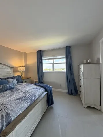 1160 Hillsboro Mile Hillsboro Beach FL 33062