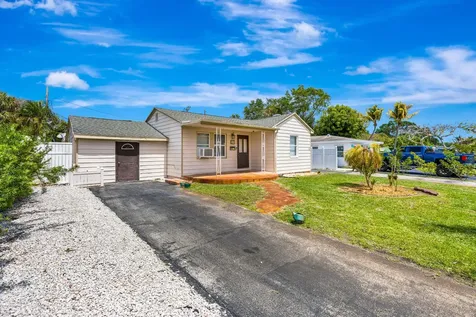 505 Foresteria Drive Lake Park FL 33403