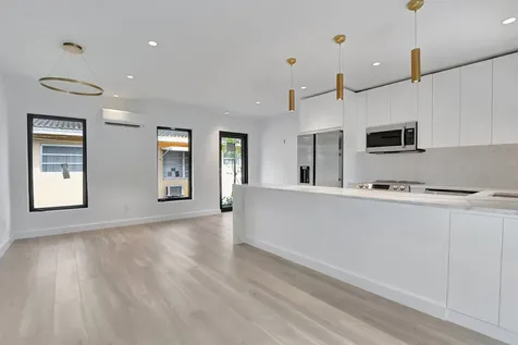 1361 SE 4th Street Deerfield Beach FL 33441