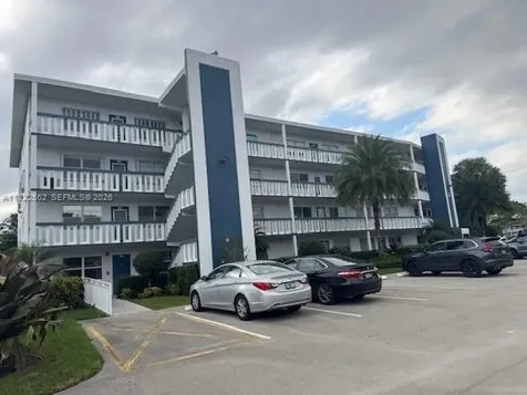 4001 Upminster J Deerfield Beach FL 33442