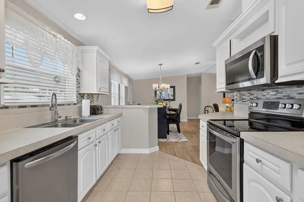 5 Montilla Way Port St Lucie FL 34952