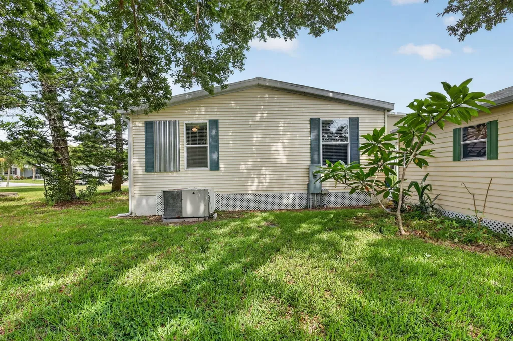 5 Montilla Way Port St Lucie FL 34952