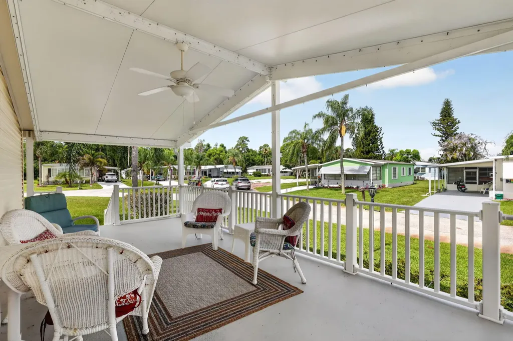 5 Montilla Way Port St Lucie FL 34952