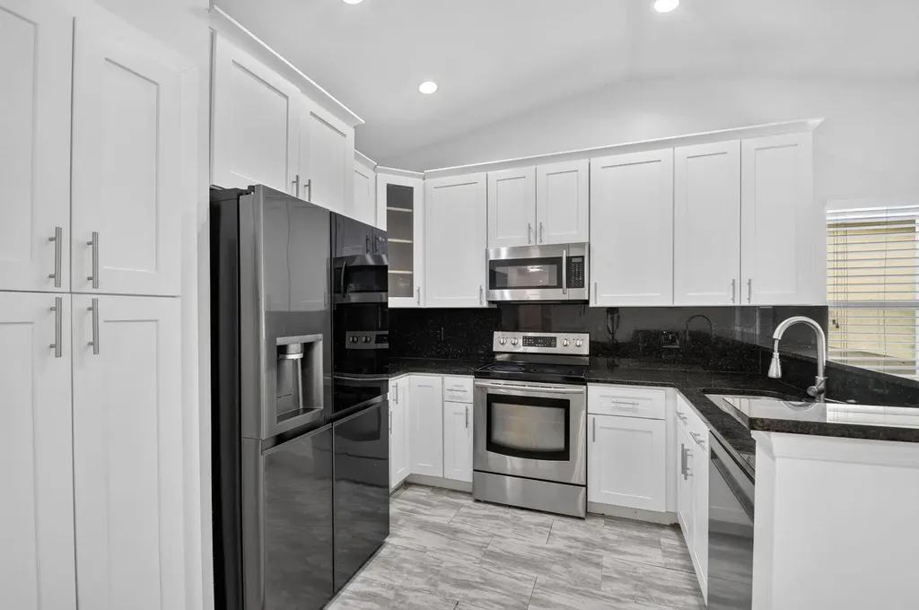 208 Caribe Court Greenacres FL 33413