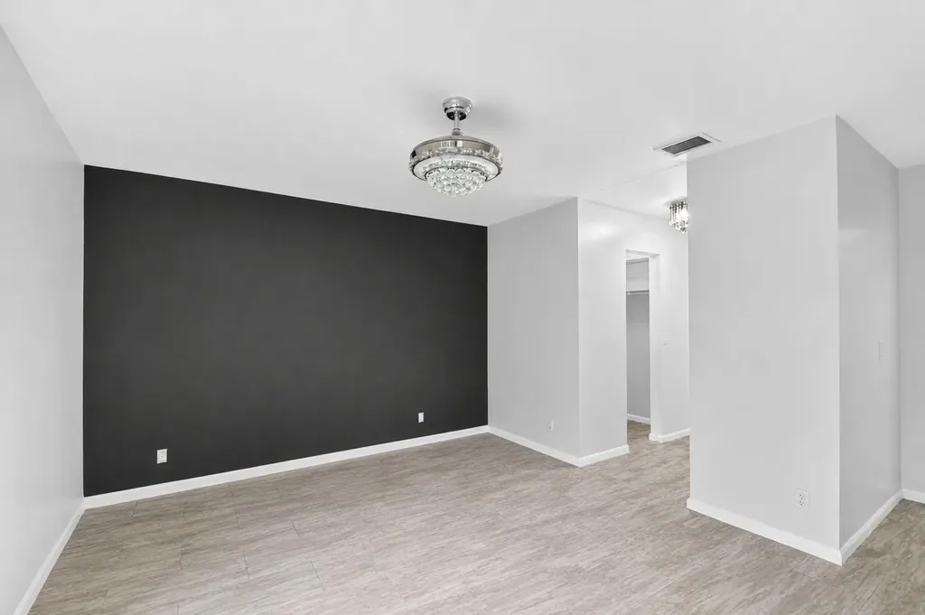 208 Caribe Court Greenacres FL 33413