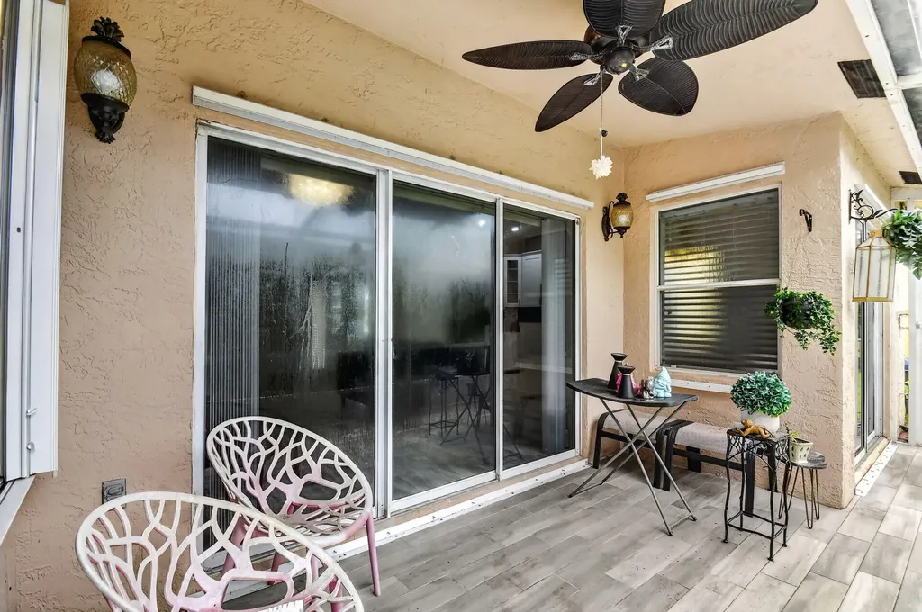 208 Caribe Court Greenacres FL 33413