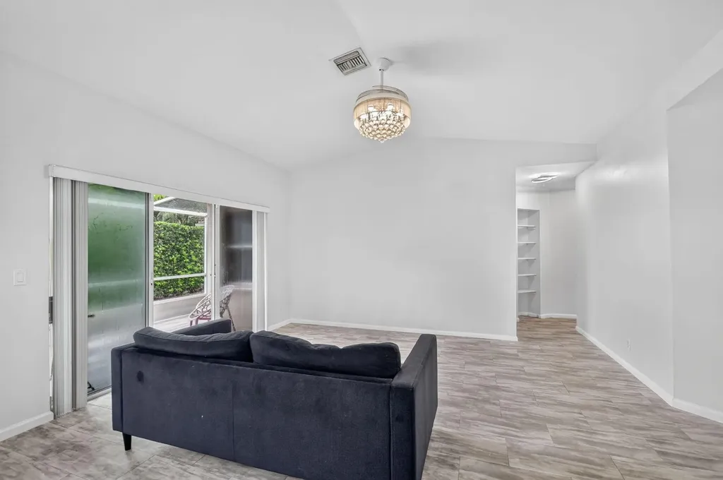 208 Caribe Court Greenacres FL 33413