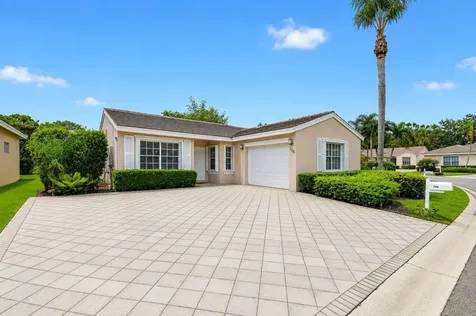 208 Caribe Court Greenacres FL 33413