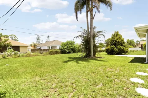 2889 SW Vittorio Street Port St Lucie FL 34953