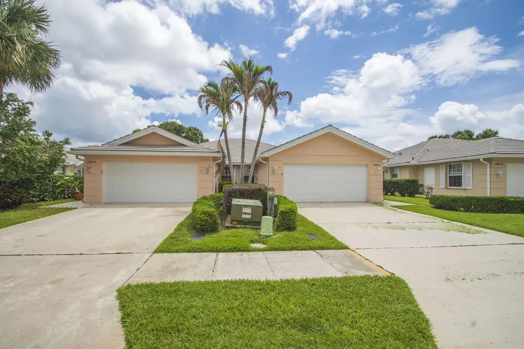 1256 NW Bentley Circle Port St Lucie FL 34986