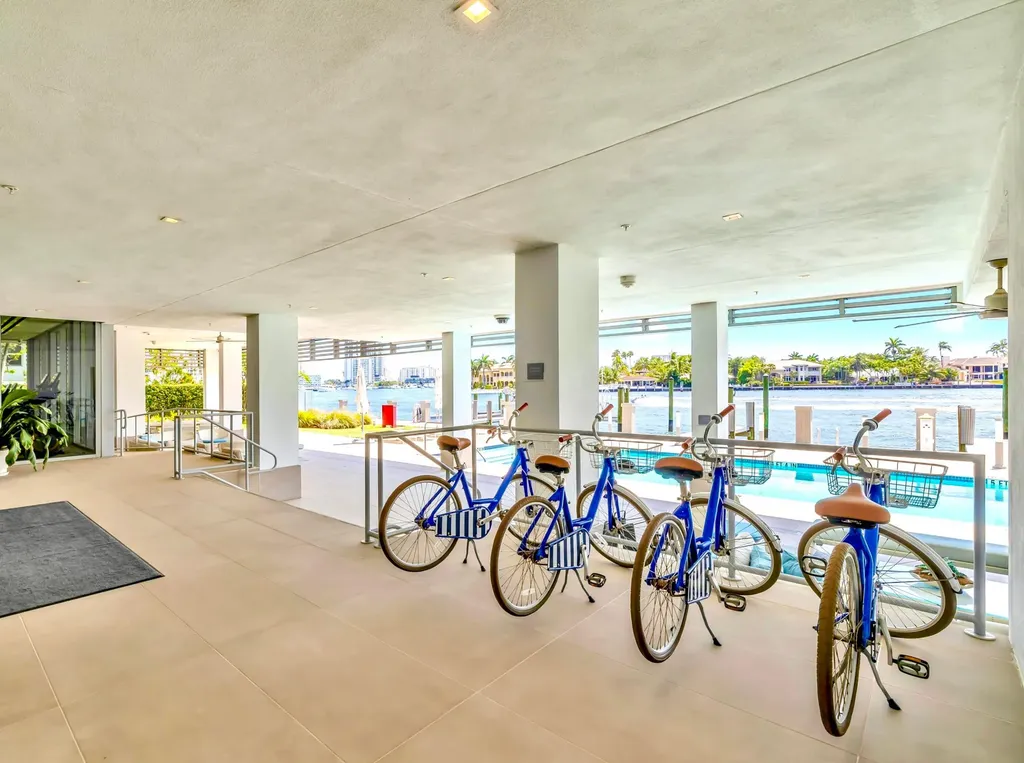 435 Bayshore Drive Fort Lauderdale FL 33304