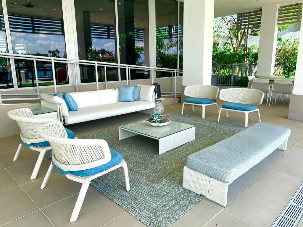 435 Bayshore Drive Fort Lauderdale FL 33304