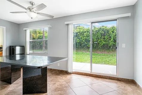 2722 Peer Lane Delray Beach FL 33445