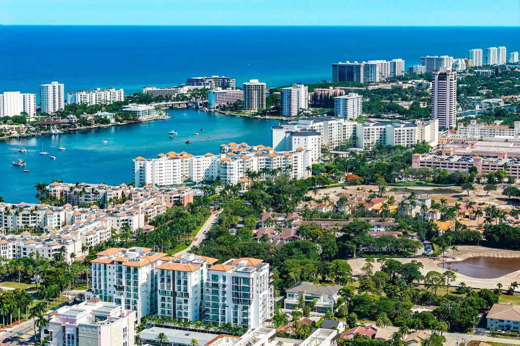 475 E Royal Palm Road Boca Raton FL 33432