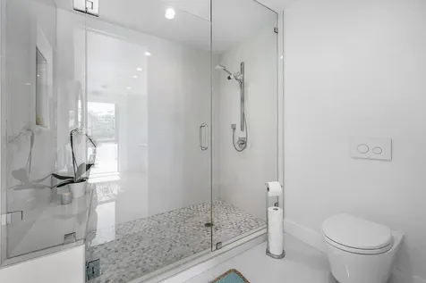 475 E Royal Palm Road Boca Raton FL 33432