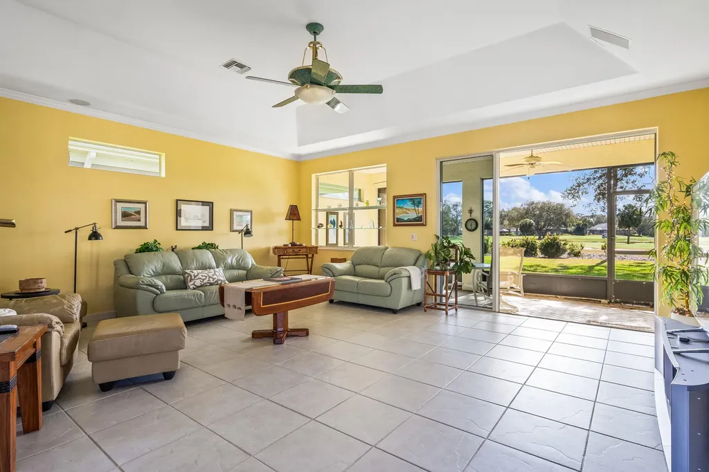 747 Hampton Woods Lane SW Vero Beach FL 32962