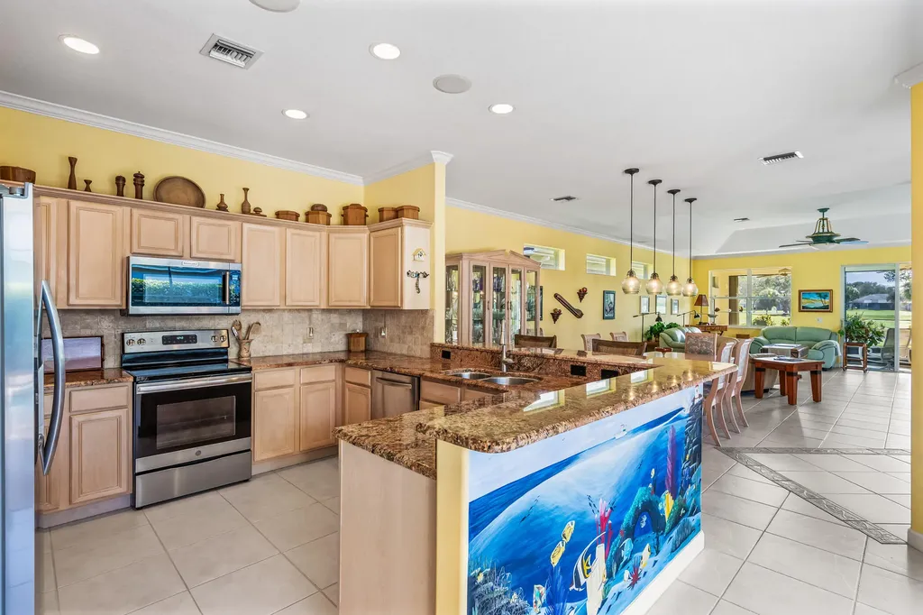 747 Hampton Woods Lane SW Vero Beach FL 32962