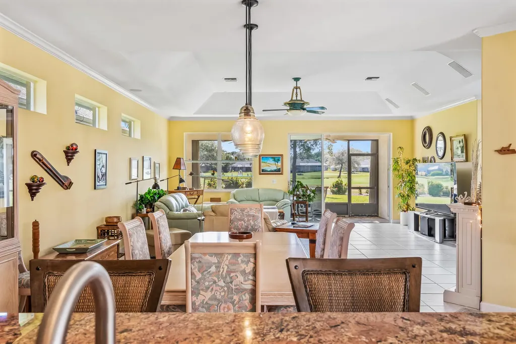 747 Hampton Woods Lane SW Vero Beach FL 32962