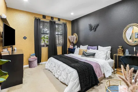 2851 W Prospect Tamarac FL 33309