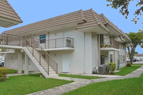 6931 SW 129th Avenue Miami FL 33183