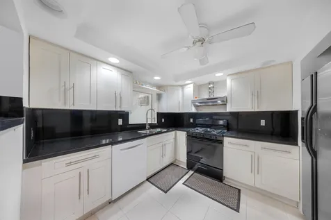 2326 Harding Street Hollywood FL 33020