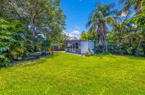 2326 Harding Street Hollywood FL 33020