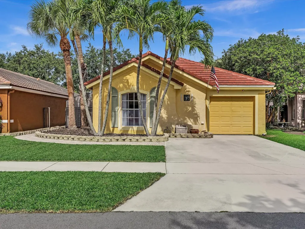 7559 Savannah Lane Lake Worth FL 33463