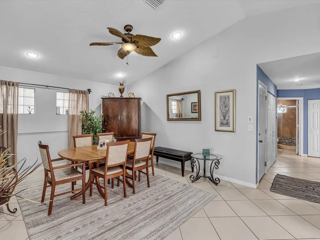 7559 Savannah Lane Lake Worth FL 33463