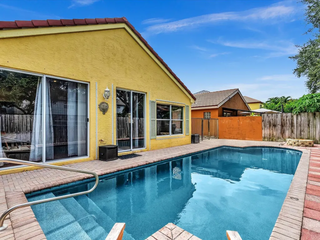 7559 Savannah Lane Lake Worth FL 33463