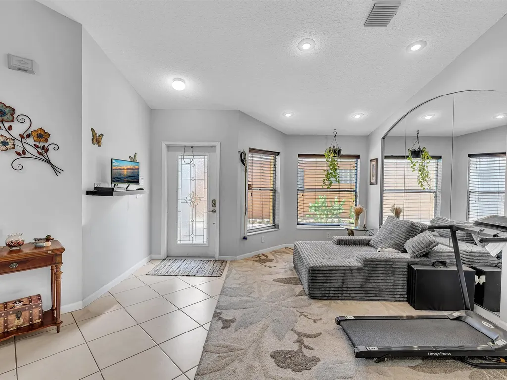 7559 Savannah Lane Lake Worth FL 33463