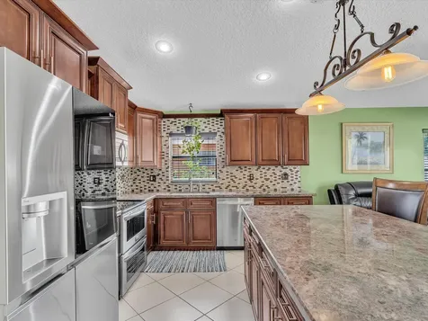 7559 Savannah Lane Lake Worth FL 33463