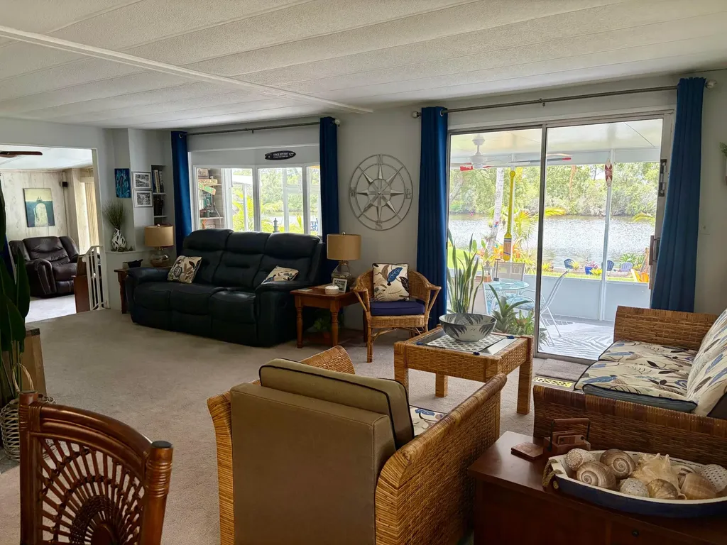 91 Camino Del Rio Port St Lucie FL 34952