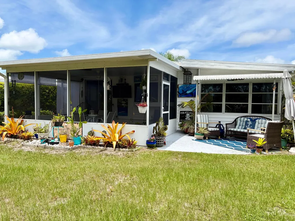 91 Camino Del Rio Port St Lucie FL 34952