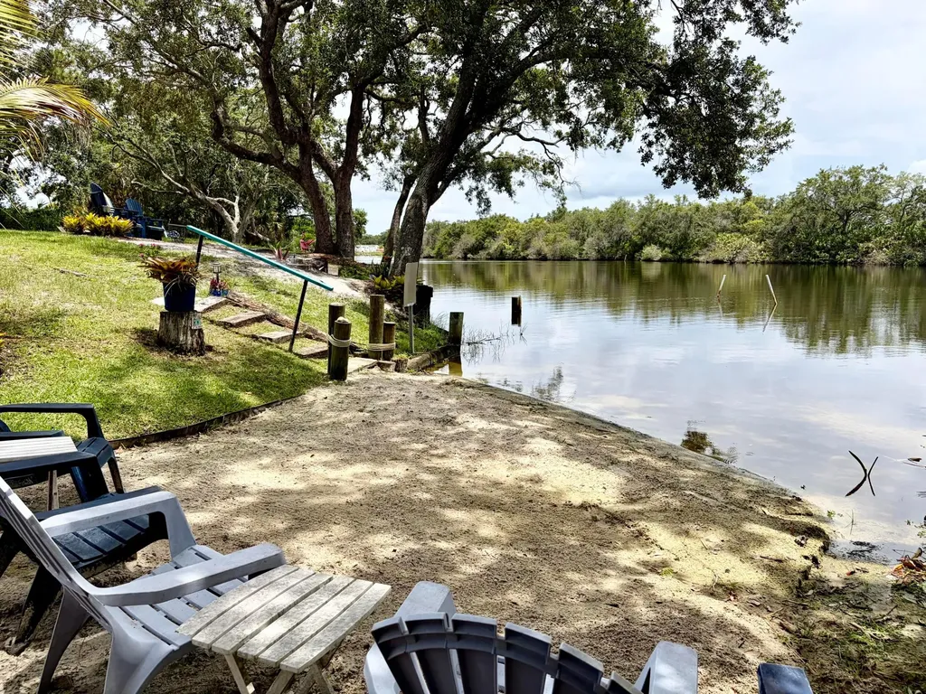 91 Camino Del Rio Port St Lucie FL 34952