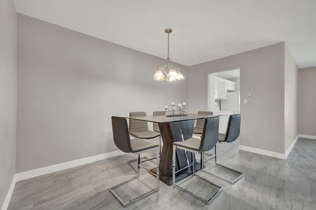 185 High Point Terrace E Delray Beach FL 33445