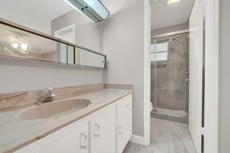 185 High Point Terrace E Delray Beach FL 33445