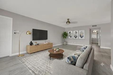 185 High Point Terrace E Delray Beach FL 33445