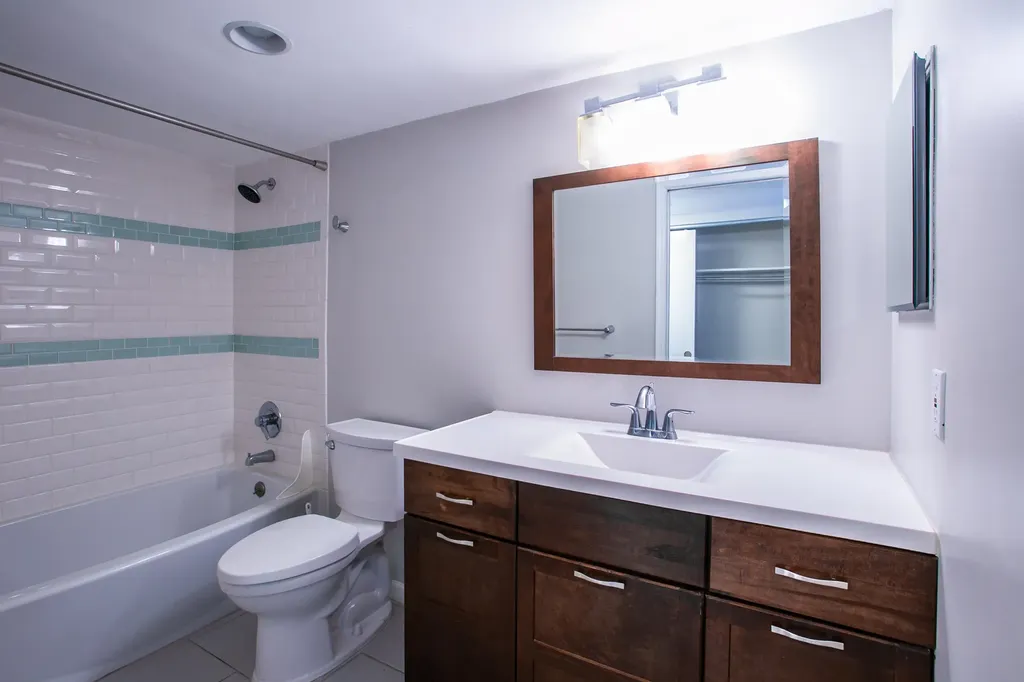 9441 Live Oak Place Davie FL 33324