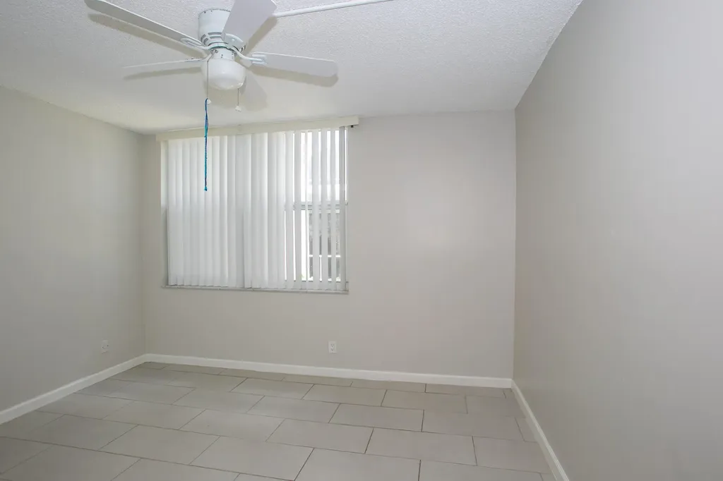 9441 Live Oak Place Davie FL 33324