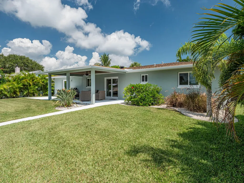 255 Marina Drive Fort Pierce FL 34949