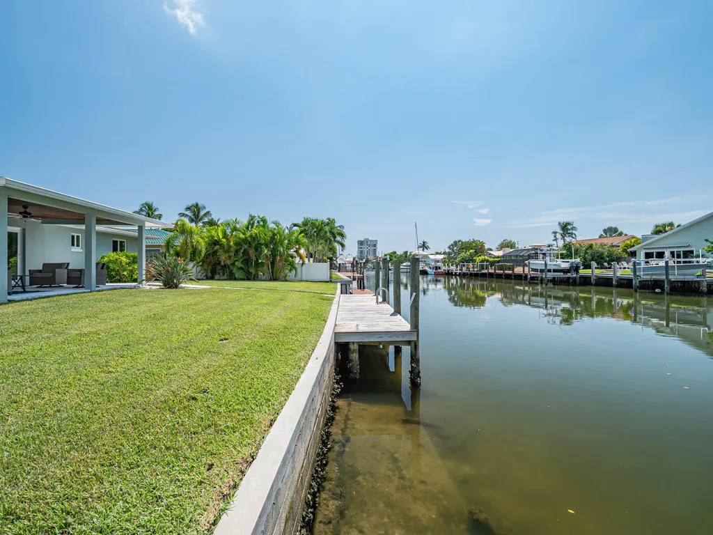 255 Marina Drive Fort Pierce FL 34949